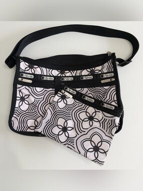 LeSportsac Deluxe Everyday Crossbody Bag & Cosmetic Pouch Set
